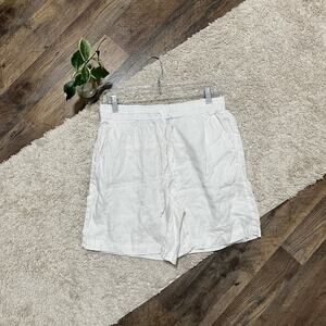 Tahari Size Medium White 100% Linen Drawstring Pull-On High-Rise Shorts